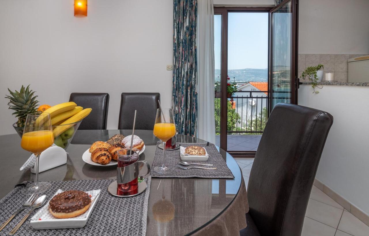 Apartments Bellezza Trogir Luaran gambar