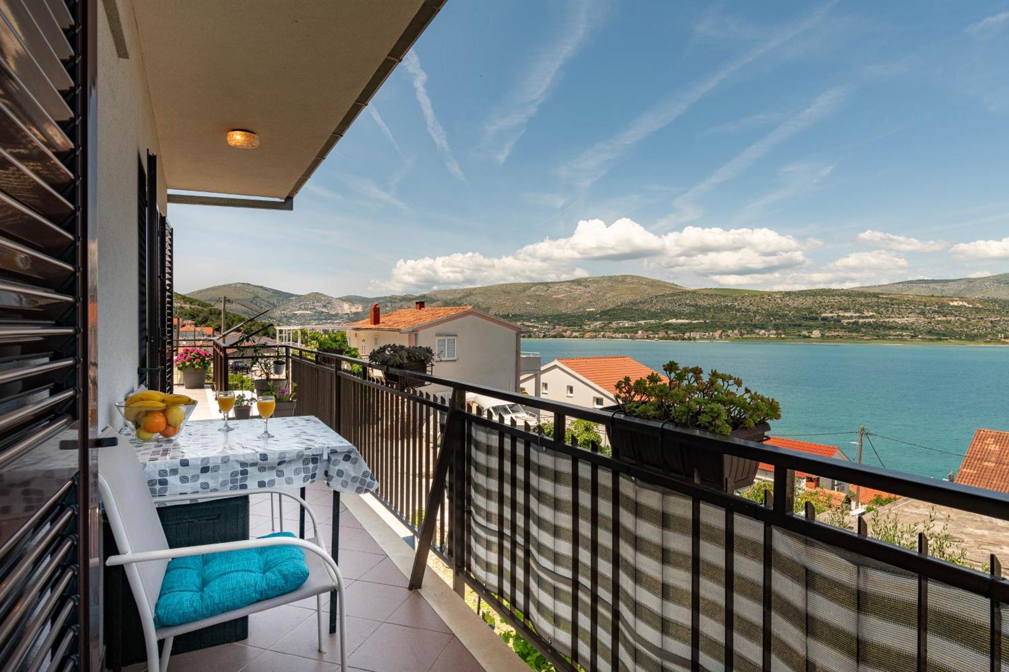 Apartments Bellezza Trogir Luaran gambar